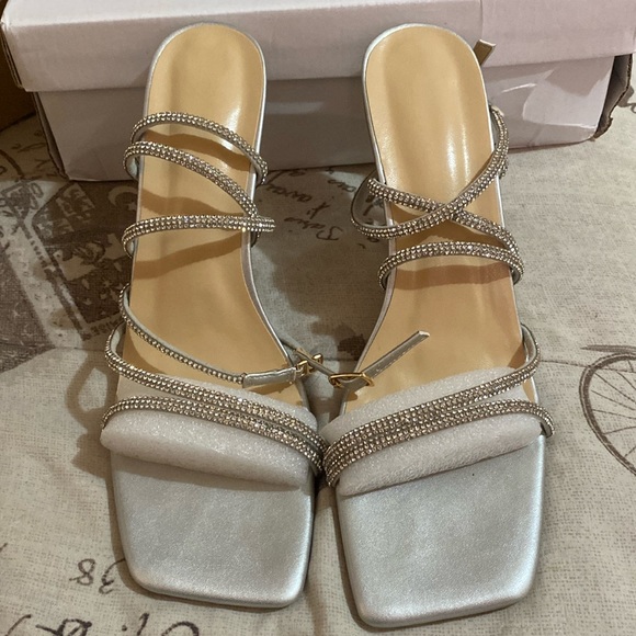 Size 8 rinestone decor stiletto Heel ankle strap Sandel heels - Picture 1 of 2